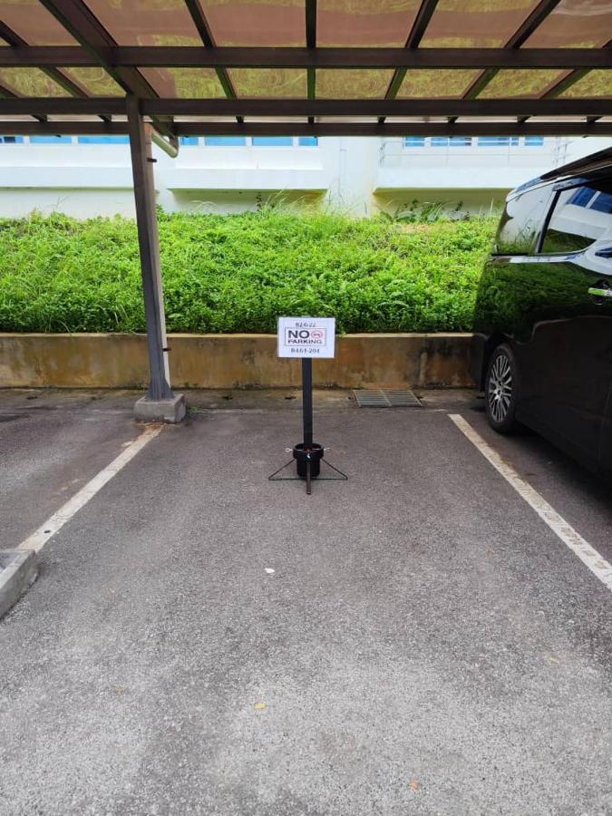 Putra 1 Pool Homestay Bandar Seri Putra Kampong Sungai Buah Exterior foto